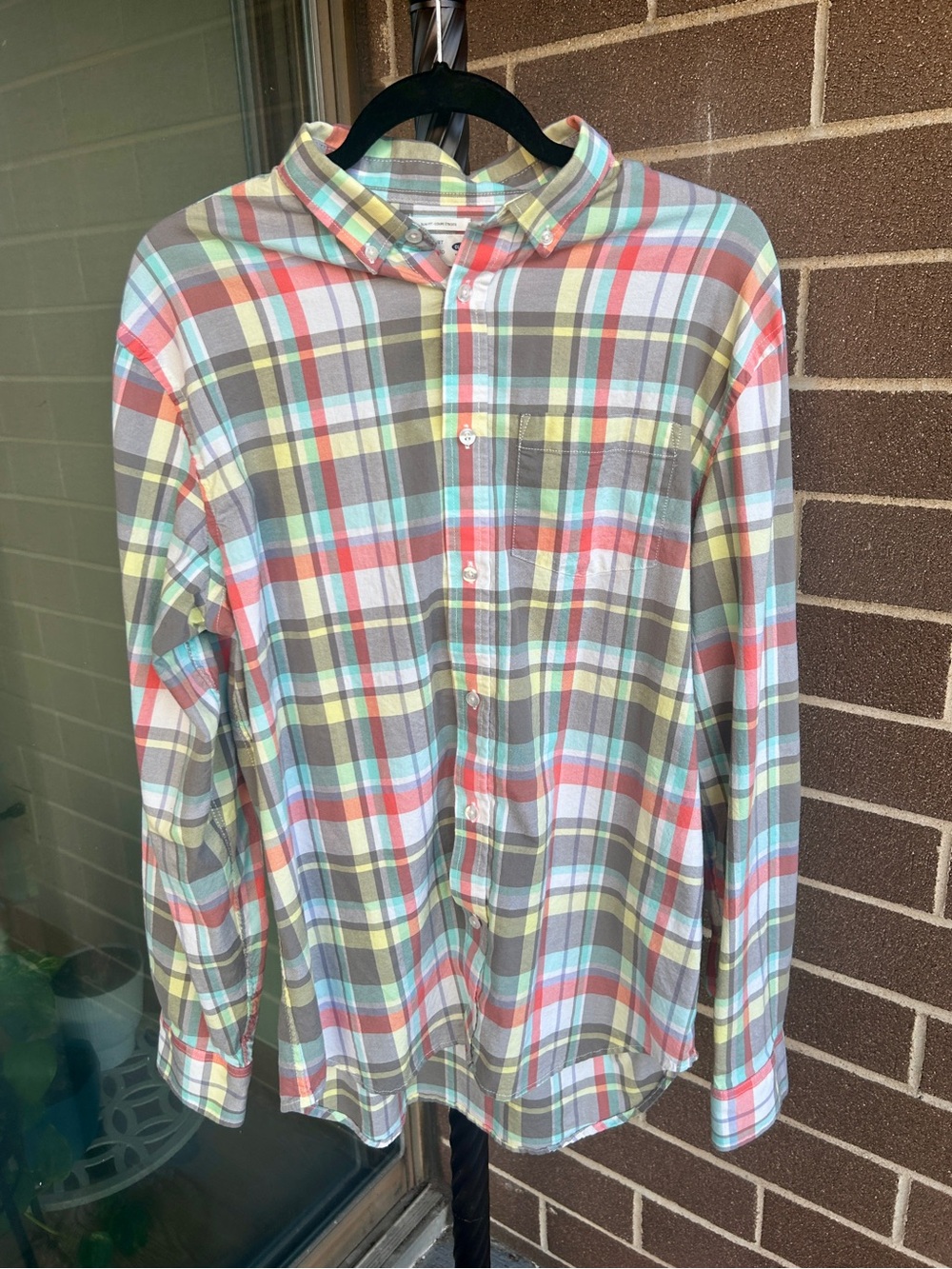 Old Navy Men’s Large Soft Multicolor Plaid Slim Fit Stretch Oxford Shirt